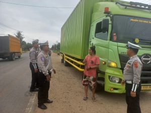 Satlantas Polres Batanghari Anjurkan Pengemudi Lewat Jalur Alternatif ke Palembang