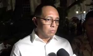 Kepala Komunikasi Kepresidenan Mundur: Ada Sesuatu yang Tak Bisa Diatasi