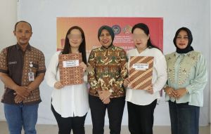 Dua Warga Binaan Lapas Perempuan Jambi Terima Remisi Khusus Waisak