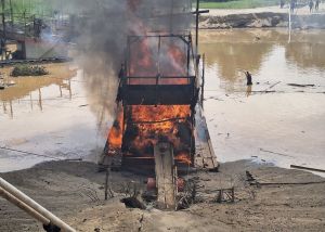 Penambangan Liar Masih Marak, Satgas Bakar Puluhan Dompeng untuk Aktivitas PETI