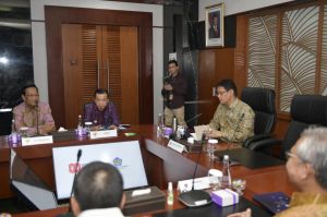 Temui Menkeu Purbaya, Al Haris Sampaikan Keluhan Daerah Terkait Penurunan TKD