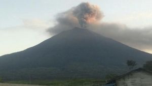 Aktivitas Meningkat Gunung Kerinci Wadpada, Jalur Pendakian Ditutup
