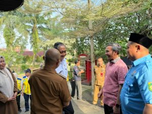 Bertemu di Bungo, Edi Minta Menteri PU Bangun 7 Jembatan yang Rusak Akibat Banjir Bandang 