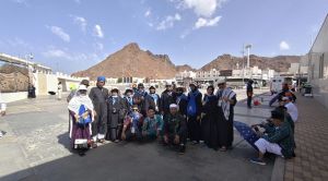 Jamaah Haji Asal Jambi Ziarah ke Jabal Uhud