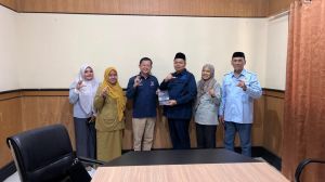 Jalin Sinergi, Ketua DPRD Kota Jambi Kemas Faried Sambangi KI