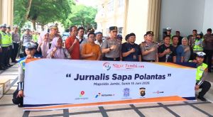 Apresiasi Peran Polantas, Jurnalis di Jambi Berbagi Tali Asih