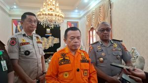 Al Haris Pastikan Satgas Karhutla Terus Bekerja Padamkan Titik Api