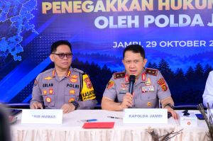 Kapolda Jambi Perintahkan Tangkap Kelompok Bersenjata Penyerbu Polres Merangin 